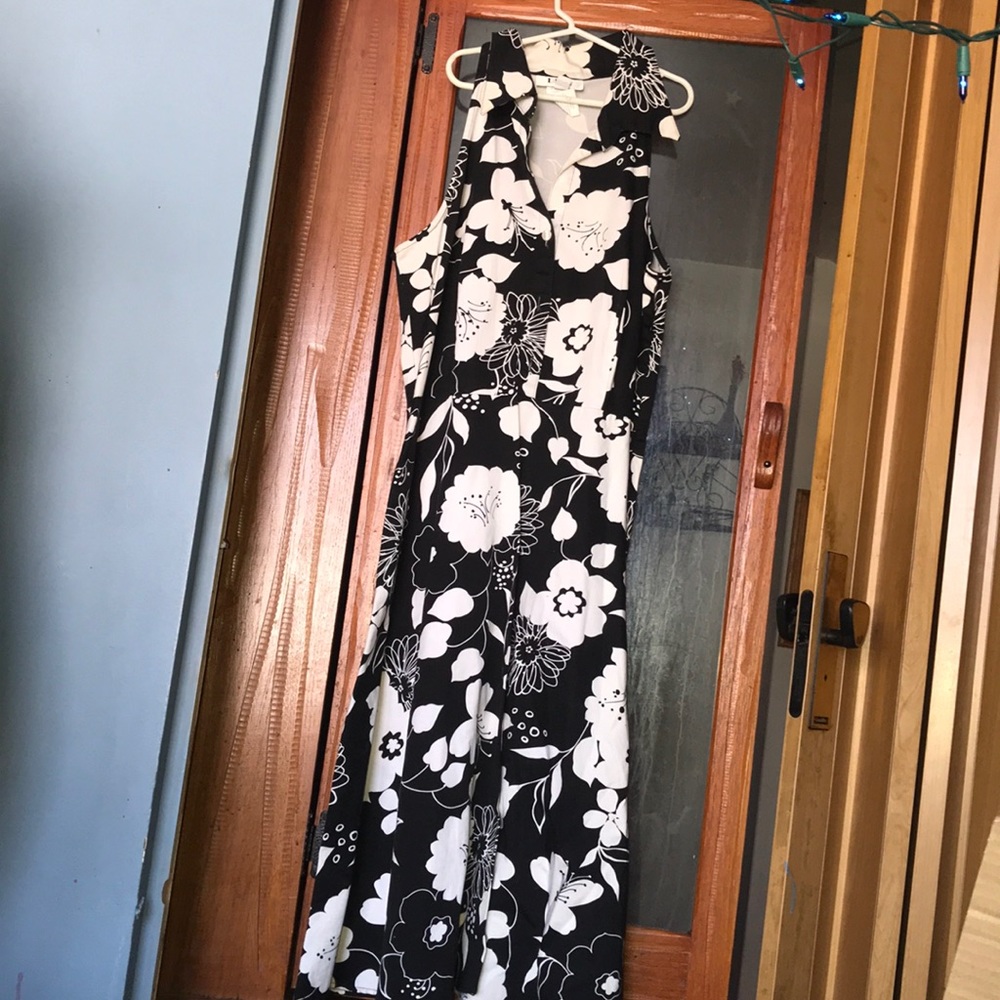 Women’s floral dress